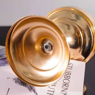 Подсвечники Европейский Стильный металлический подсвечник золотой античный свадебный стол украшение Рождественский подсвечник