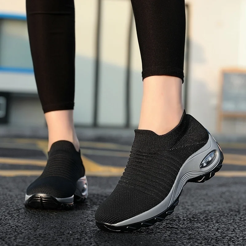 Women Platform Sneakers Woman Casual Shoes Cushion Sneakers Ladies Comfortable Low Top Sock Sneakers Non-slip Walking Shoes