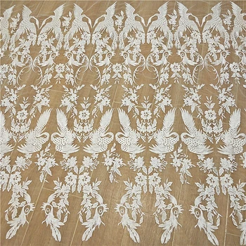 

Chinese element Crane & flying birds design Ivory embroidery lace fabric meters, 2020 high end wedding gowns lace material Super
