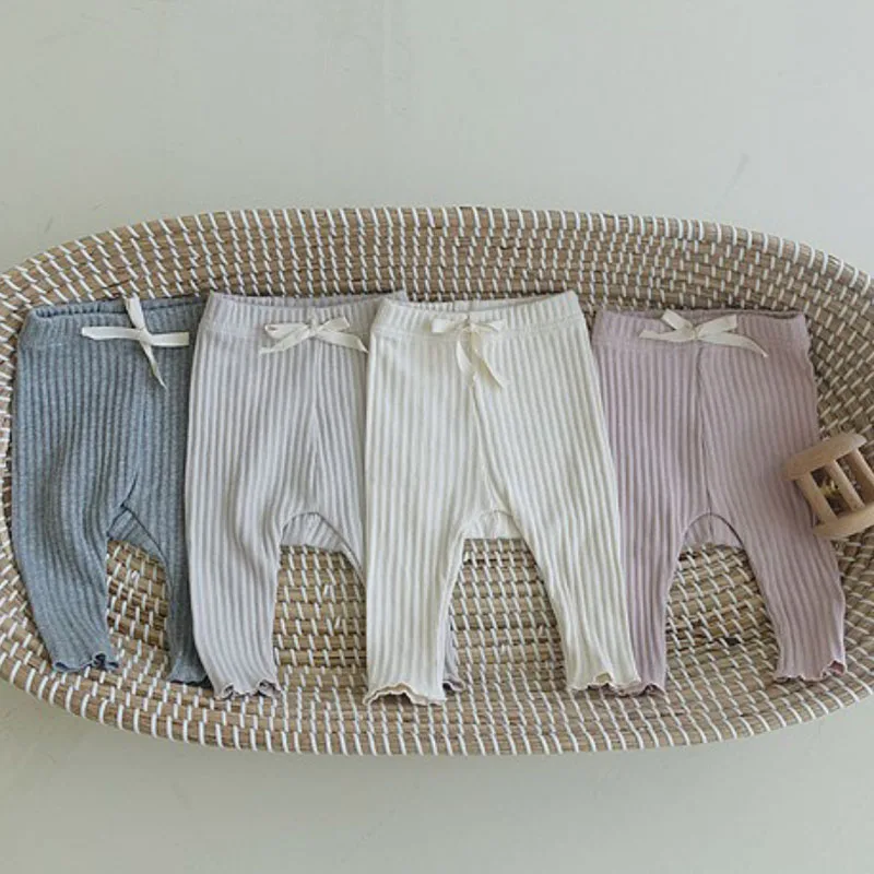 Детские брюки 2022 трикотажные штаны карамельных цветов наряды леггинсы в рубчик