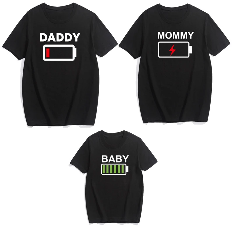 Семейные комплекты в семейном стиле для папы, для мамы, сына, дочери наряды Костюмы футболка мама для мам и дочек, одежда для мамы, папы и детей; и Me Baby футболка для девочек, для мальчиков