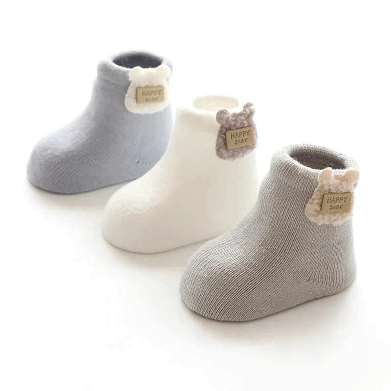 Носки для малышей хлопковые носки для мальчиков и девочек новые толстые противоскользящие носки с рисунками из мультфильмов махровые носки без пятки для новорожденных осенне-зимние носки