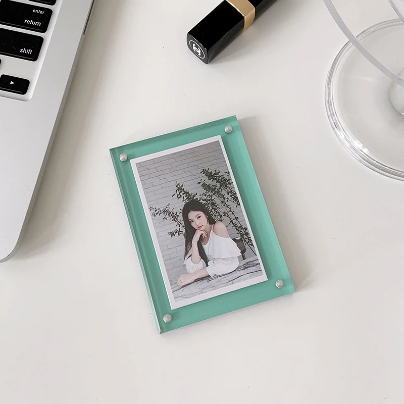 Acrylic Photo Frame 3 Inch 74mmx104mm Transparent Cards Display Magnetic Desktop Decoration Card Holder Home Supplies