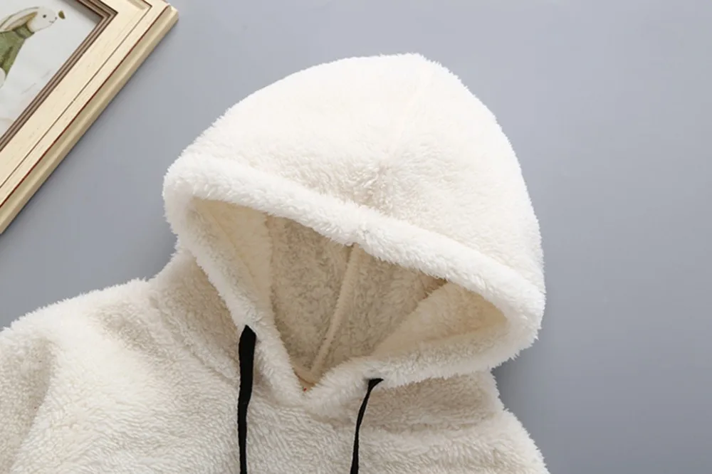 Детский комбинезон; зимний свитер для маленьких мальчиков и девочек с буквенным принтом и капюшоном; плотные теплые комбинезоны детские одежда; Новинка года