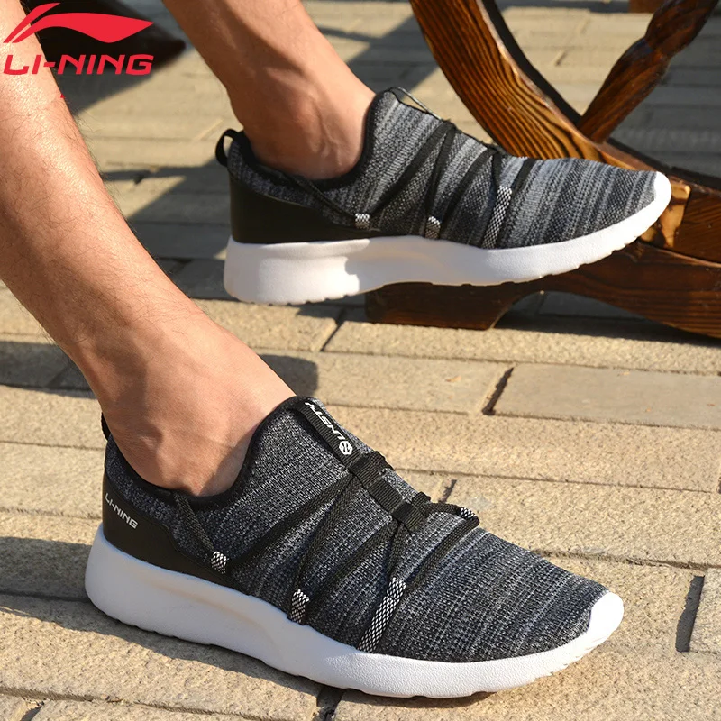 Мужские модные стильные кроссовки Li Ning мягкие дышащие с подкладом для отдыха