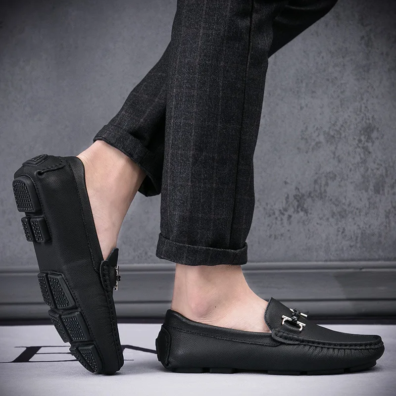 Spring Summer New Products Business Casual Comfortable Leather Shoes Men Moccosins Driving Shoes PU Leather 752