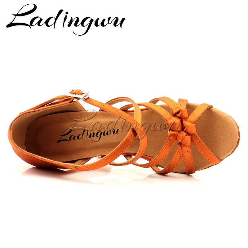 รูปสินค้า รองเท้าเต้นรำสตรี 4 สายรัด ผ้าไหมซาติน คลาสสิก สำหรับ Latin & Ballroom
