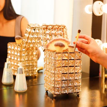 

Dressing Table Pearl Storage Box Ornaments Necklace Crystal Lipstick Holder Tray Makeup Brush Jewelry Organizer Eyebrow Pencil