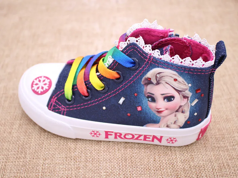 Парусиновая обувь принцессы Эльзы из мультфильма «Холодное сердце» для девочек; Детские кроссовки с низким вырезом; мягкая повседневная обувь с героями мультфильмов