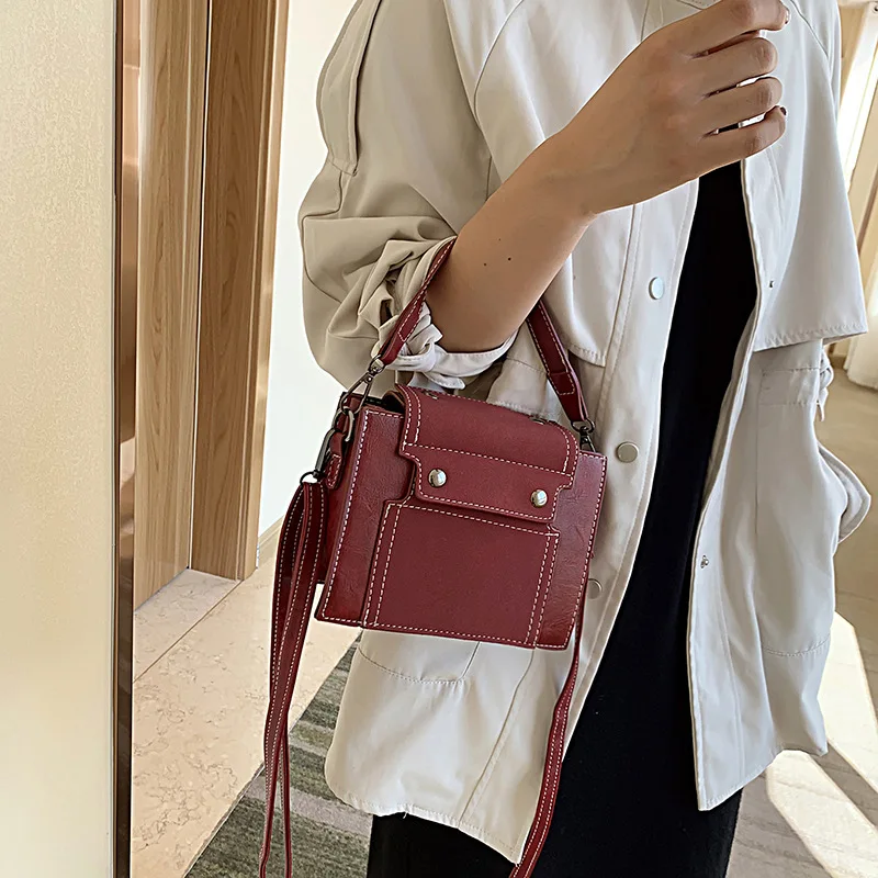 

Hong Kong Style Retro Small Square Bag Women's 2019 New Style Dull Polish Fur Ball Bag Korean-style CHIC Shoulder Bag Students S