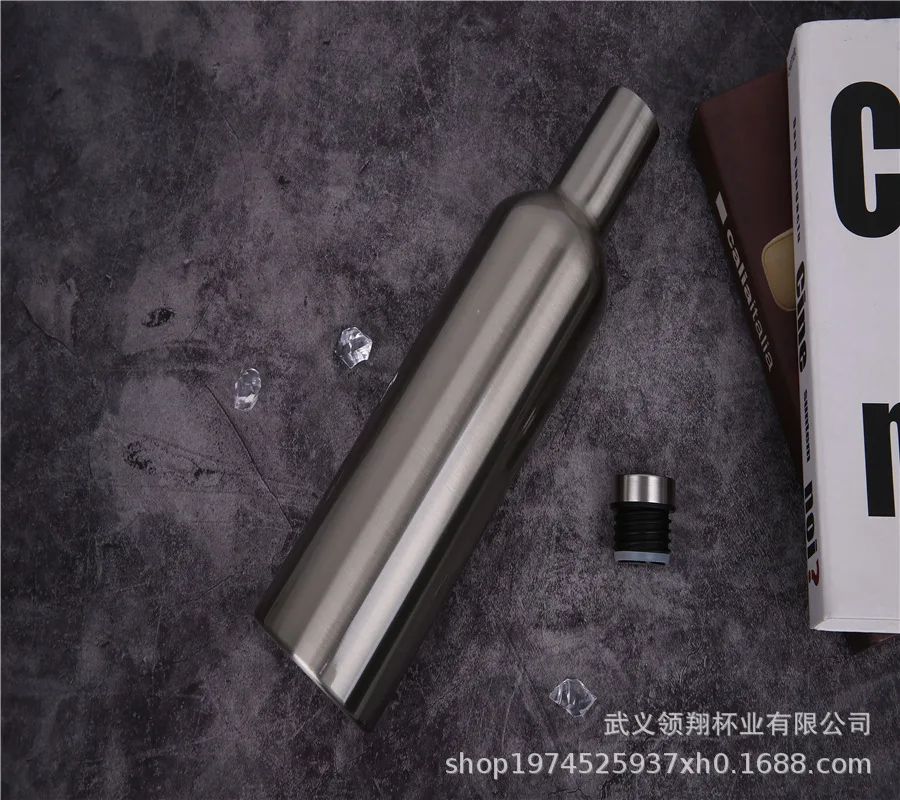 

Double Layer 750ml Red Wine Bottle Spacious Stainless Steel Large Capacity Insulated Cup Creative Gift Cup