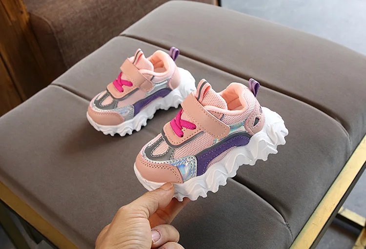 13094466489_1245930263