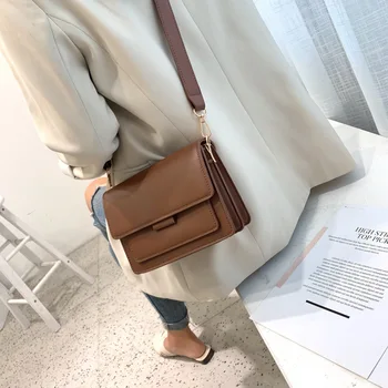 

A New Broadband Mini Bag Women New Korean Fashion Vintage Shoulder Messenger Square Sling Bag