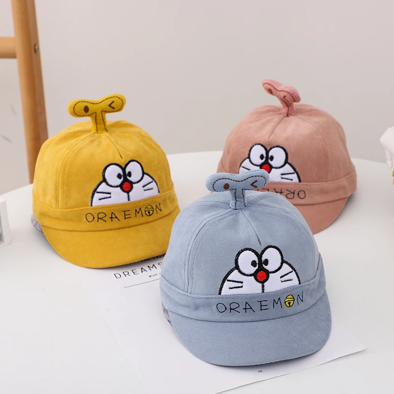 Детские шапки для малышей милые Doraemon маленьких девочек ветрозащитные весенние