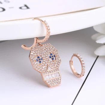 

Clear Cubic Zircon Shantou Hoop Earrings For Women Gold Ghost head Asymmetry Earrings Punk Fashion Jewelry Party Wedding Brincos