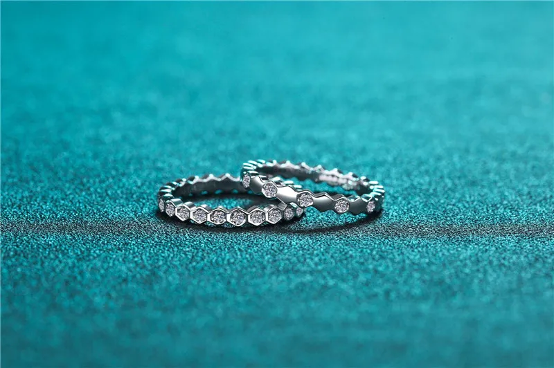 17693638111_1262348623