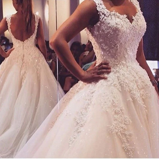 Baljurk Trouwjurk 2017 Sweetheart Hals Backless Applicaties Wedding Gown Pailletten Sleeveless Bridal Jurken Baljurk Trouwjurk 2017 Sweetheart Hals Backless Applicaties Wedding Gown Pailletten Sleeveless Bridal Jurken