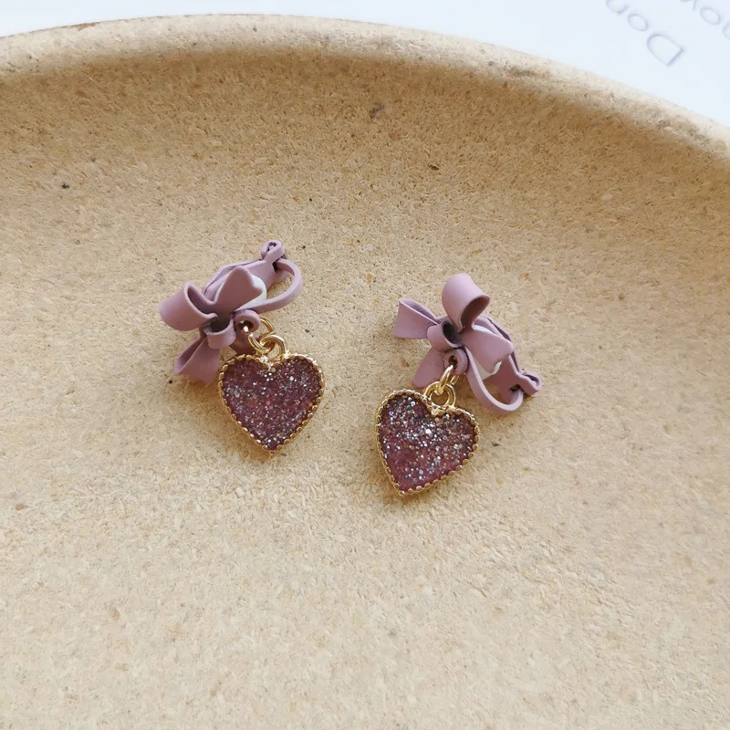 clip earring Корейские милые фиолетовые серьги в форме сердца с бантиком без пирсинга, женские серьги в форме сердца с клипсами для девочек, подарки - Окраска металла: clip earring