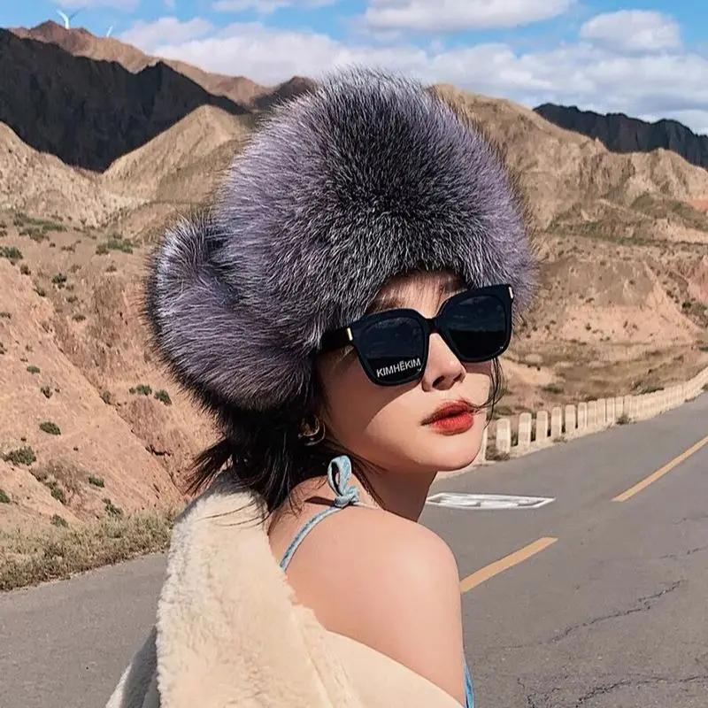 Luxury 2022 Winter Unisex 100% Real Silver Fox Fur Bomber Hat Ushanka Cap Trapper Russian Men Women Pilot Aviator Bomber Hats 2