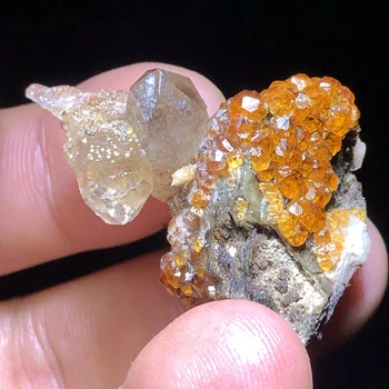 

13.6g.Rare natural garnet crystal hexagonal point feldspar mica brass multi mineral crystal symbiotic halo energy healing