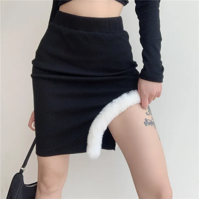 

Women Knitted Mini Skirt Female Black And White Patchwork Sexy Splitted Short Slim Skirts 2020 Autumn Winter New Fashion