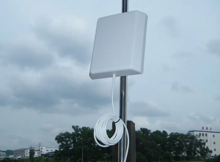 2,4G панельная антенна наружная wifi патч Антенна в системе wlan 2,4G патч Антенна 14dBi SMA L кронштейны