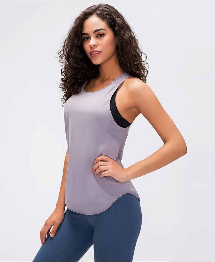 13121311218_2085961181