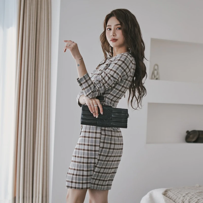 Han edition autumn temperament lapel side waist double metal buckle handbags checked dress hips open fork