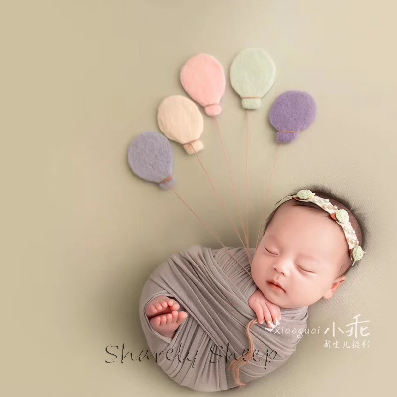 

Newborn Photography Props Wool Felt Background Baby Boy Girl Photo Shoot Moon and Stars Backdrops foto Shooting Accessories Prop