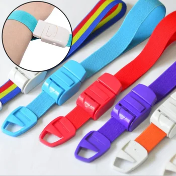 

Quick Slow Release Paramedic Sport Emergency Tourniquet Buckle Plastic ABS Tourniquet Color Random 1pc
