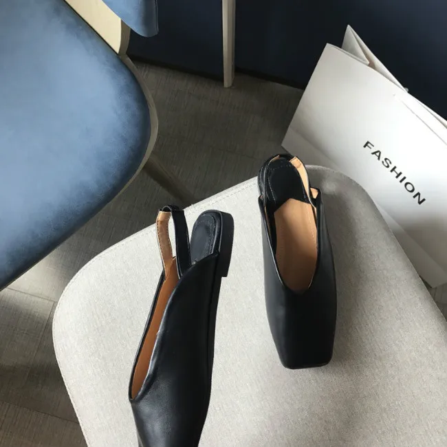 11486919389_1346809668