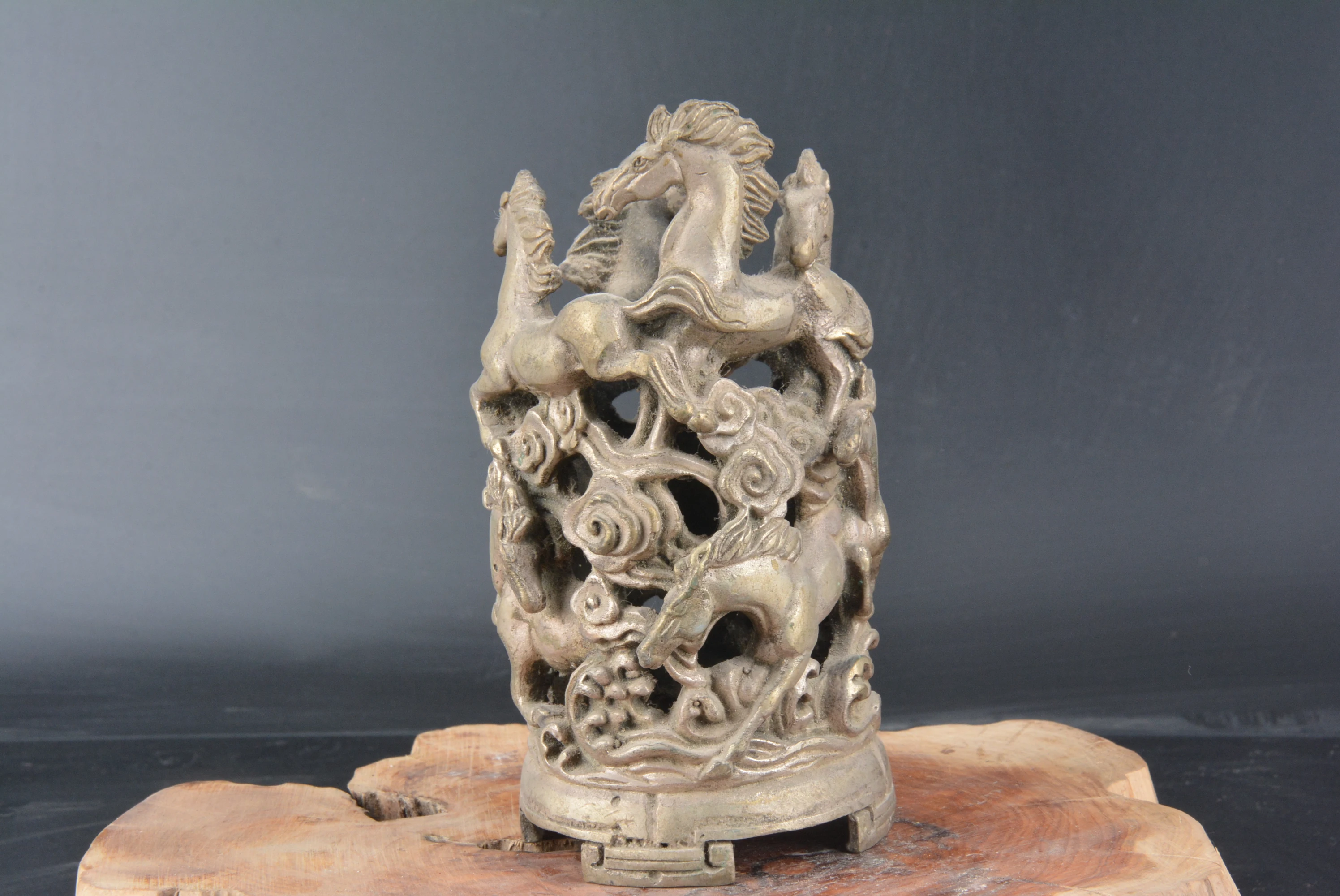 Rare Old Mingdynasty Cavalli Vaso D'Argento Al Galoppo