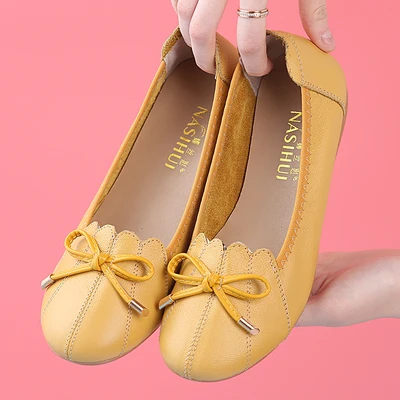 OUKAHUI Spring Autumn Soft Bottom Genuine Leather Ballet Flats With Bow Shoes For Women Loafers Shallow Slip-On Flat Shoes Women - Цвет: Yellow