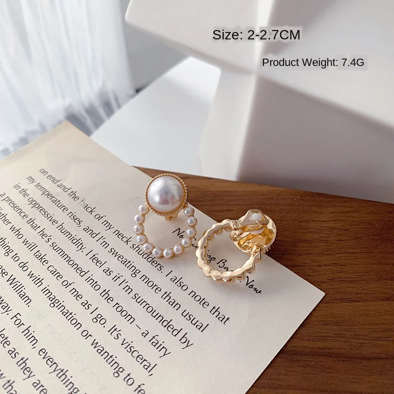 Korean Style Small Elegant Simulated Pearl Round Ear Clips No Hole Simple Geometric Baroque Pearls Clip on Earrings No Piercing 