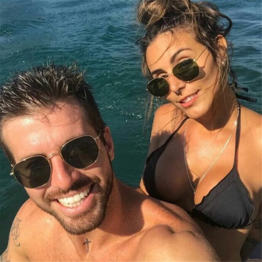 Sleek Unisex Mirrored Lens UV400 Metal Frame Sunglasses