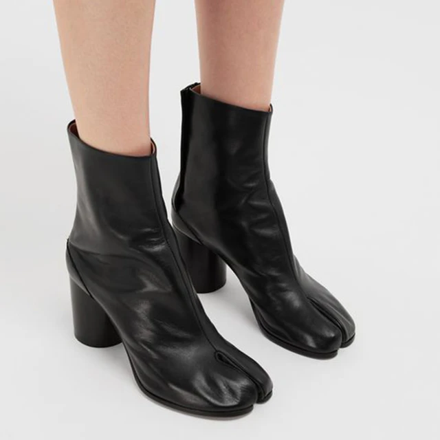 margiela split toe shoes