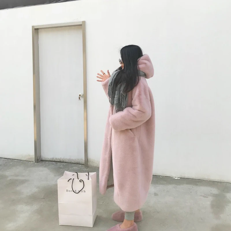 Осеннее зимнее пальто из искусственного меха женское длинное роскошное повседневное Свободное пальто с капюшоном Женская Толстая теплая плюшевая одежда - Цвет: Розовый