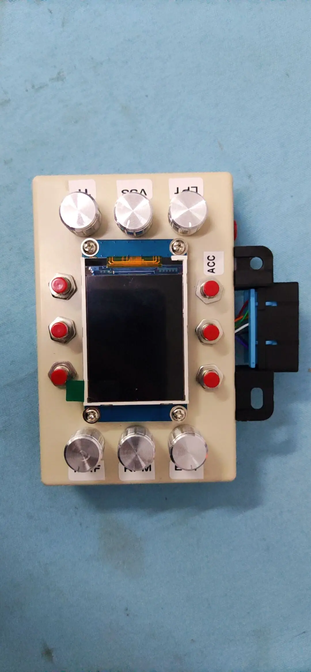 Professional-OBD2-Emulator-Tool-for-OBD-Signal-Simulation.jpg