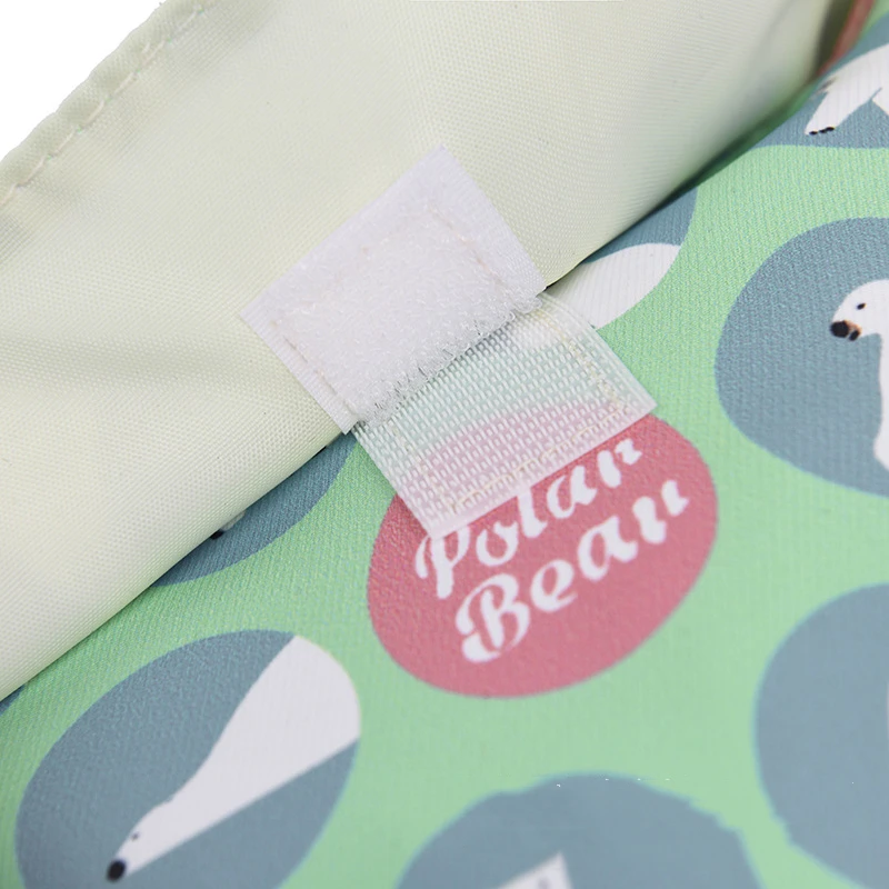 15749267896_883821213