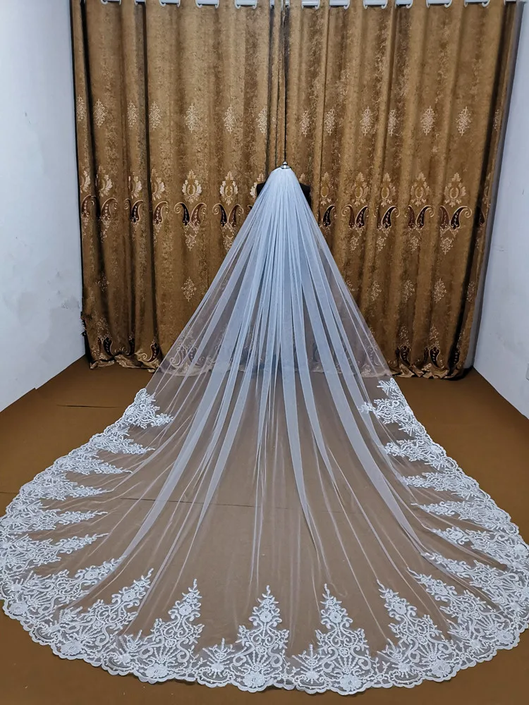 

Real Photos Long Bridal Veil with Comb 5 Meters 1 Layer Cathedral White Iovry Wedding Veils Wedding Accessories Veu De Noiva