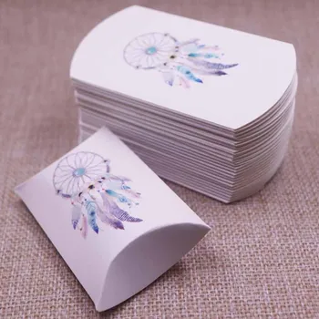

50pcs 2019New Catch Dream Gift Box Popular Design Box Present Jewelry Packing Colorful Design Box Paper Pillow Box Cardboard