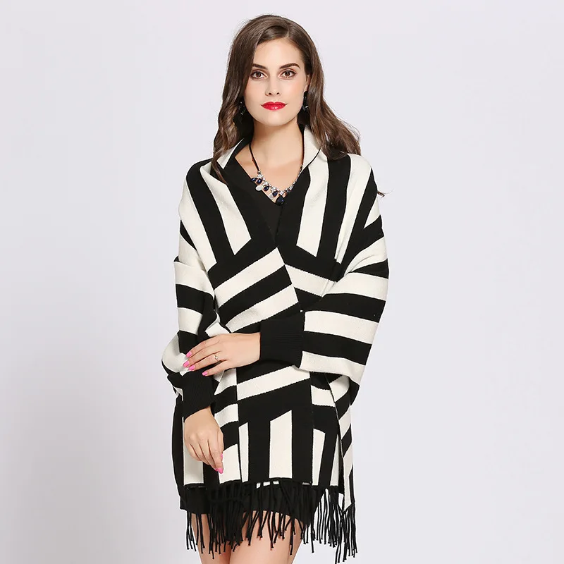 

Wholesale New Arrival Open Front Knit Wear Batwing Sleeves Cape Wraps Medium Length Thick Tassel Layers And Ponchos Shawl Women