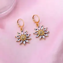 

Korean Fashion Crystal Flower Drop Earrings For Women Gold Color Cute Sunflower Rhinestone Small Earrings Jewelry Party Gift