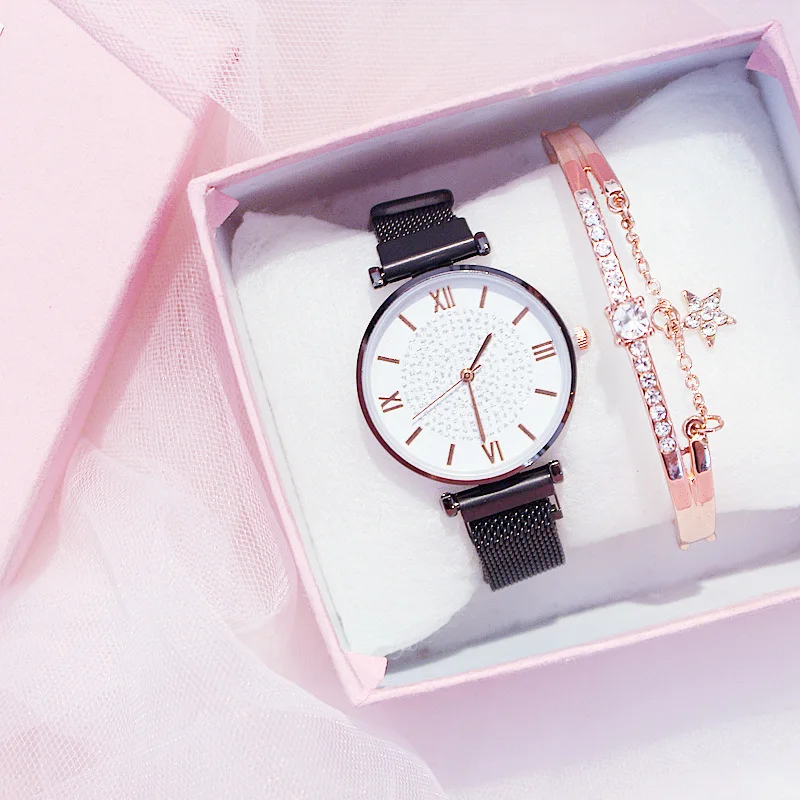 women watch  (23)