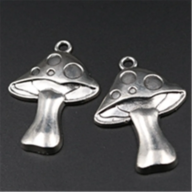 

Mushroom Pendant, Mushroom Charm, Vegetable Pendant, Food Charm Pure Wild Charm, Antique Silver Tone,A557 6pcs