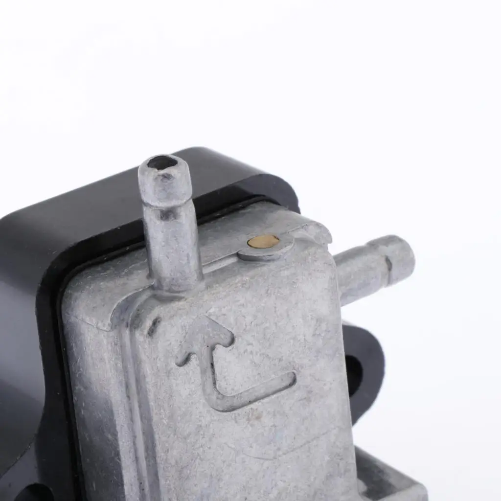 Marine Boat Engine Fuel Pump Assy 803529 T 01-06 for Mercury Outboard 4-9.8HP 4-Stroke Outboard Motor, Black Marine Boat Engine Fuel Pump Assy 803529 T 01-06 for Mercury Outboard 4-9.8HP 4-Stroke Outboard Motor, Black