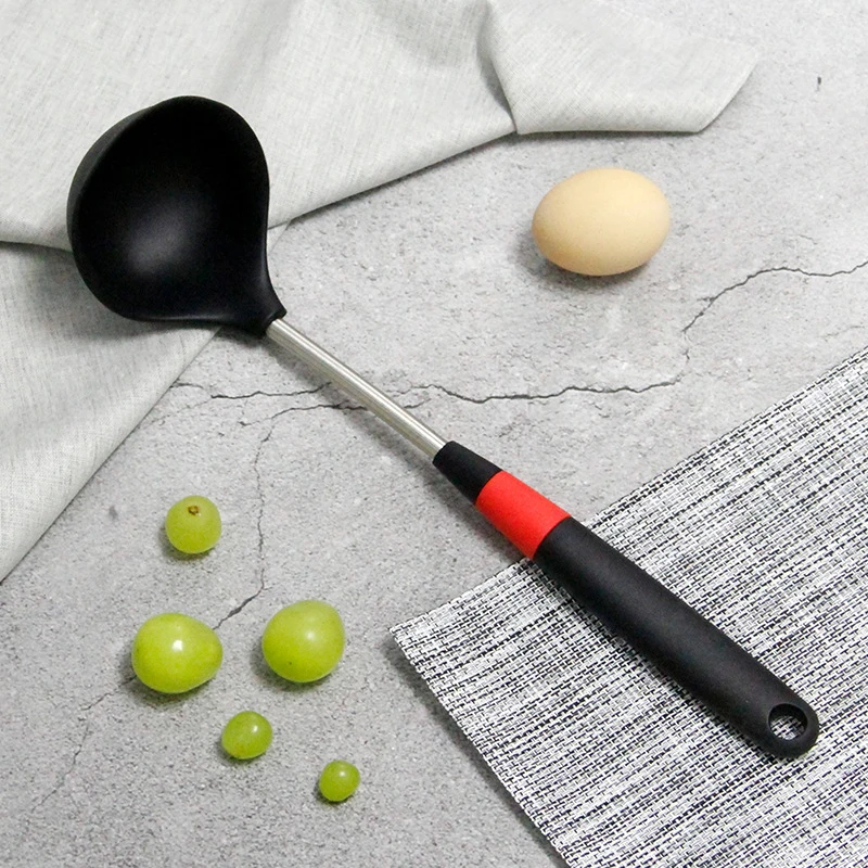 33cm Nonstick Silicone Ladle Spoon With Stainless Steel Core Heat Resistant Soup Ladle Long Handle Spoon Kitchen Cooking Tool