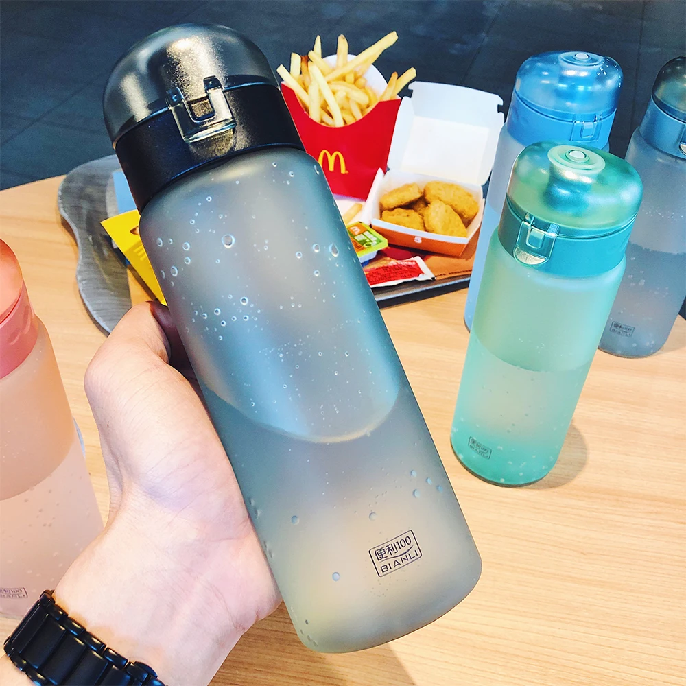 BIANLI Portable Water Bottle 650ML Plastic Drinkware Tour Outdoor Sport School Leak Proof Seal Gourde Climbing Water Bottles