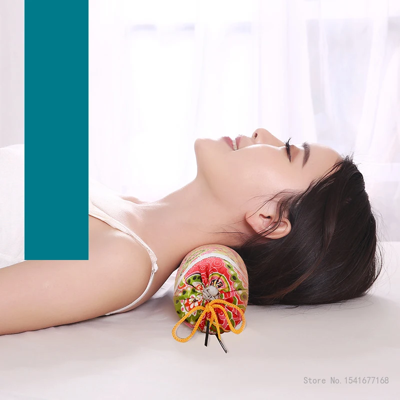 Wormwood cervical pillow, round moxa leaf pillow repair, cylindrical neck massage candy pillow, old coarse cloth