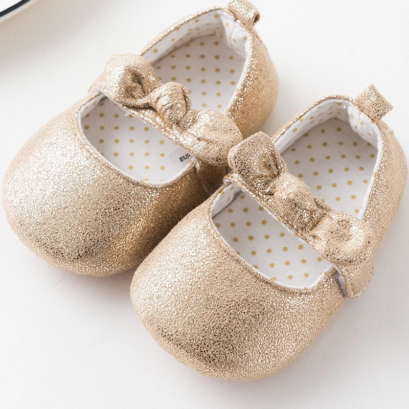 Обувь для маленьких девочек; обувь для малышей с бантом в горошек; Высококачественная обувь для малышей; подарок на липучке
